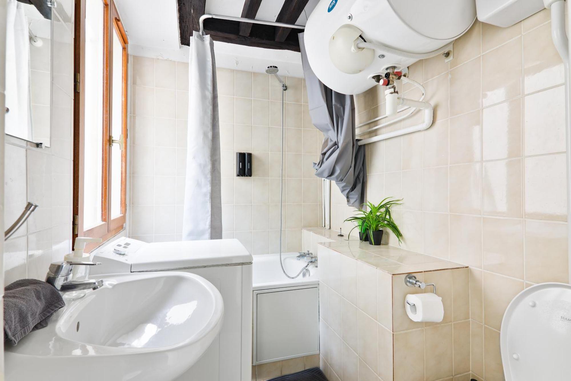 Elegant Quartier Ile Saint Louis Free Netflix Appartamento